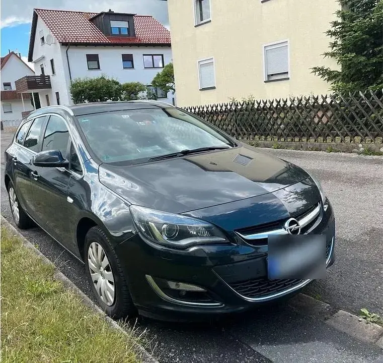 Gebraucht Opel Astra 2014 Schwarz Limousine