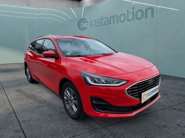 Rot Gebraucht 2022 Ford Focus Titanium Kombi | 21.650 € (Fairer Preis) - Bild 1/2