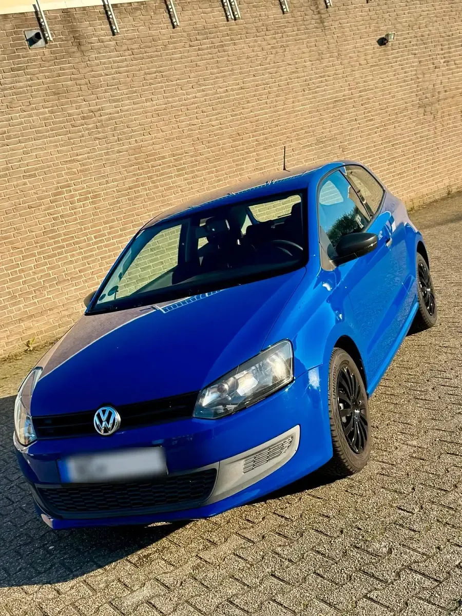 Gebraucht VW Polo 60 PS (44 kW) 2010 Blau Kleinwagen