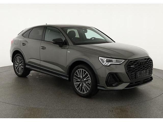 Chronosgrau metallic Neu 2025 Audi Q3 Sportback S-Line SUV | 50.995 € (Guter Preis) - Bild 1/3