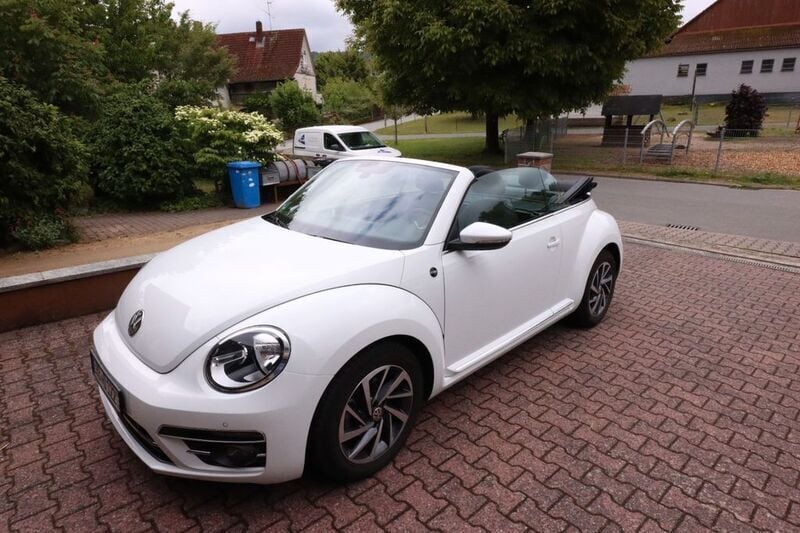 Weiß Gebraucht 2018 VW Beetle Sound Cabrio | 19.500 € (Fairer Preis) - Bild 1/4
