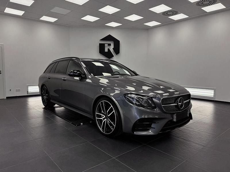 Grau Gebraucht 2018 Mercedes E53 AMG AMG Limousine | 34.500 € (Guter Preis) - Bild 1/4