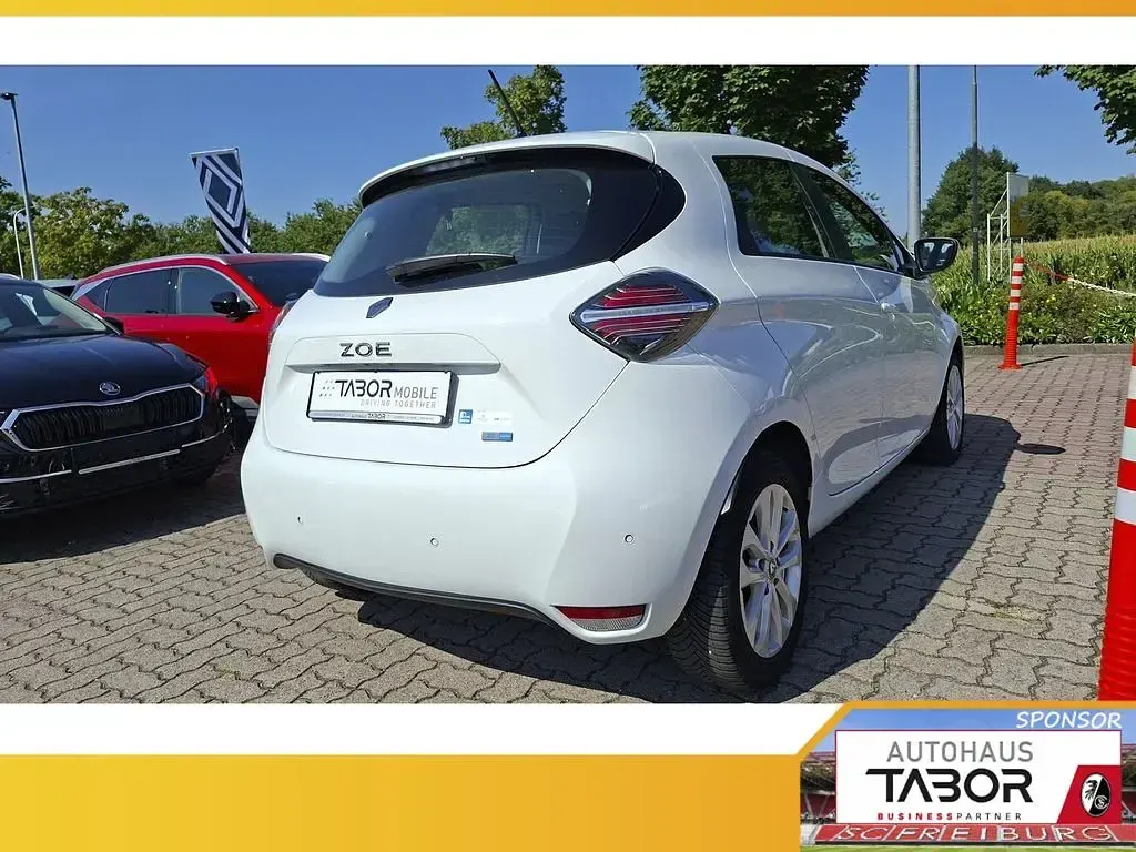 Gebraucht Renault Zoe Experience 80 kW (109 PS) 2021 Weiß Kleinwagen