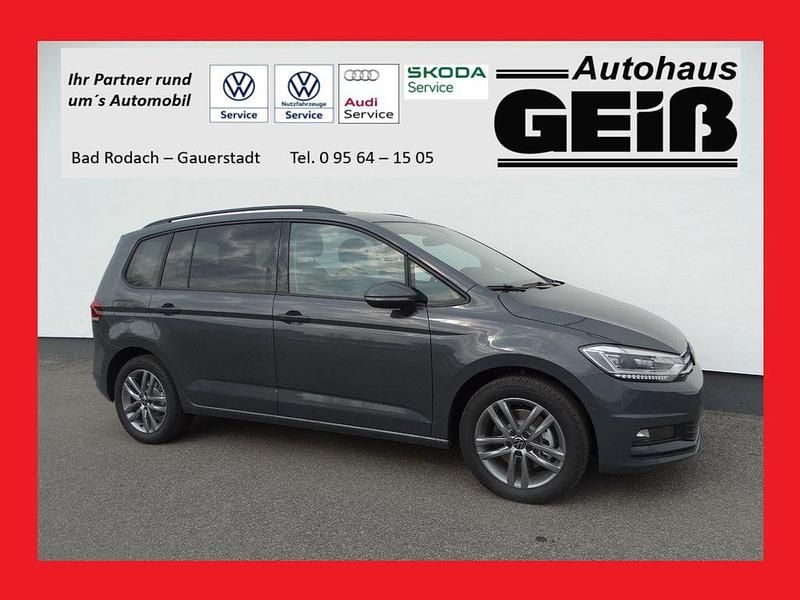 Neu VW Touran 150 PS (110 kW) 2026 Grau Van / Kleinbus