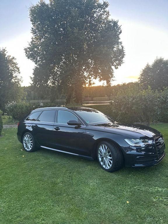Blau Gebraucht 2013 Audi A6 S-Line Kombi | 10.900 € (Guter Preis) - Bild 1/4