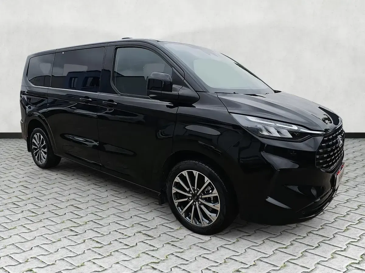 Gebraucht Ford Tourneo Custom Titanium X 170 PS (125 kW) 2026 Van