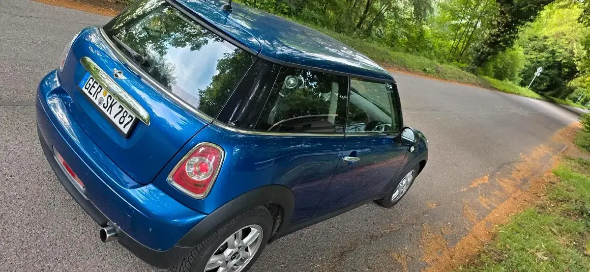 Gebraucht Mini ONE 98 PS (72 kW) 2012 Blau Kleinwagen