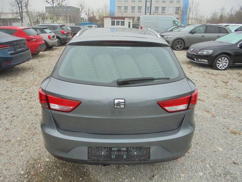 Gebraucht Seat Leon ST Style 105 PS (77 kW) 2014 Grau Kombi