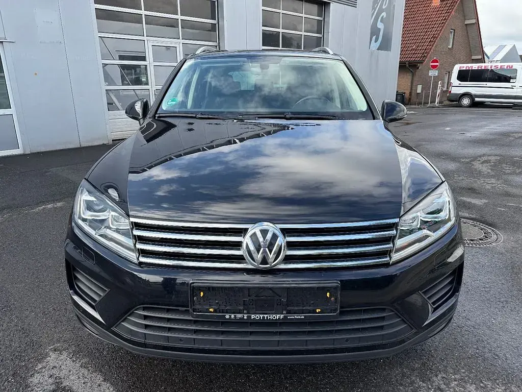 Używany VW Touareg 204 KM (150 kW) 2017 Czarny SUV