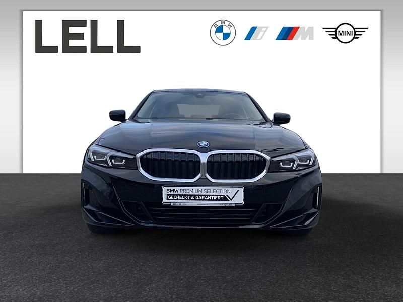 Gebraucht BMW 320e 163 PS (119 kW) 2022 Schwarz Limousine