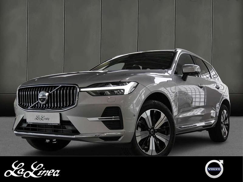 Silber Gebraucht 2025 Volvo XC60 Plus SUV | 55.960 € (Etwas zu teuer) - Bild 1/3