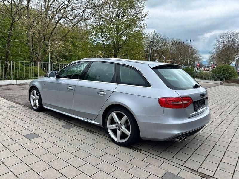 Gebraucht Audi A4 S-Line 190 PS (139 kW) 2014 Silber Kombi