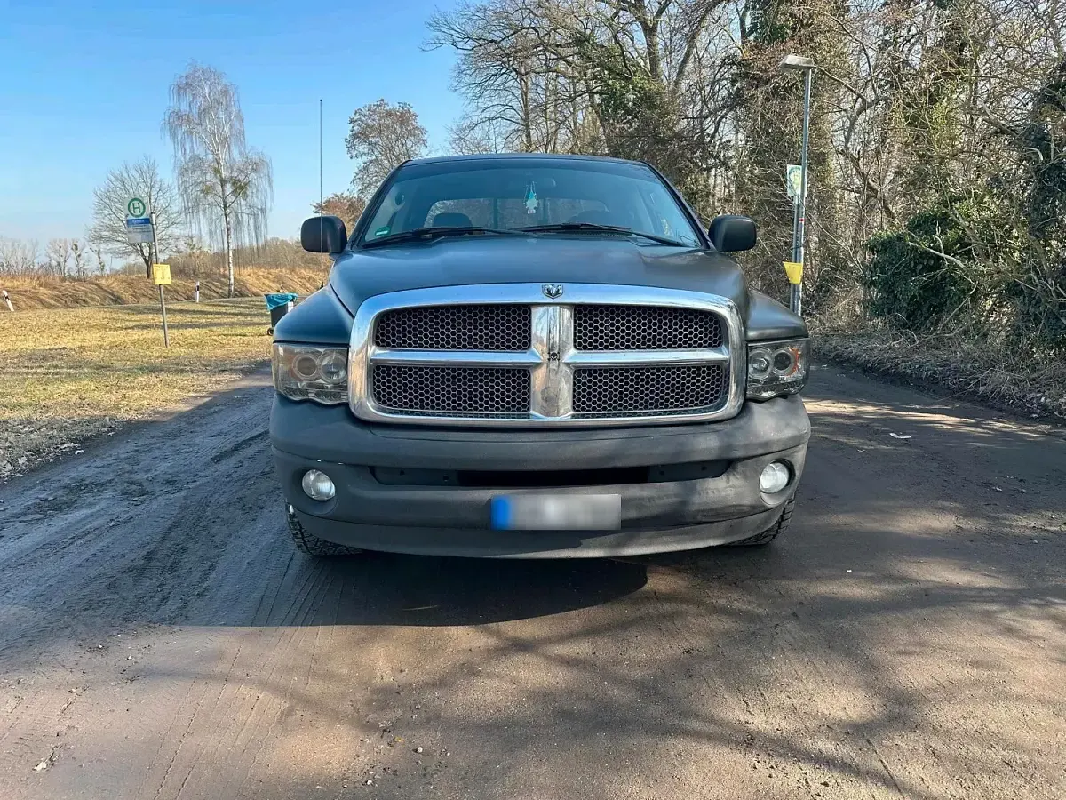 Gebraucht Dodge Ram 349 PS (256 kW) 2004 Schwarz Pickup