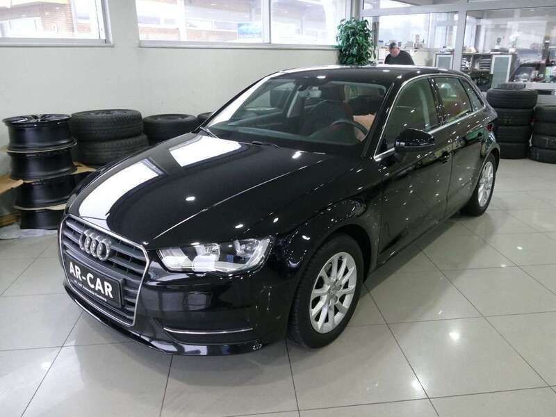 Schwarz Gebraucht 2016 Audi A3 Sportback Attraction Limousine | 13.990 € (Etwas zu teuer) - Bild 1/4