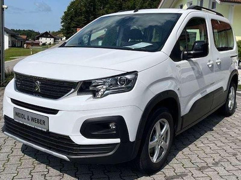 Karolinweiß Gebraucht 2022 Peugeot Rifter Allure Van / Kleinbus | 20.700 € (Guter Preis) - Bild 1/4