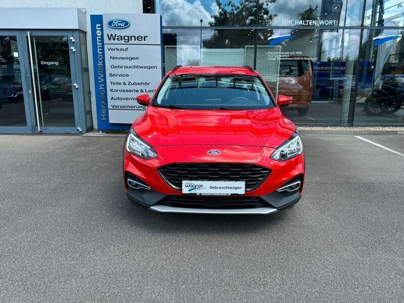 Usata Ford Focus Active 125 CV (91 kW) 2020 Rosso Berlina