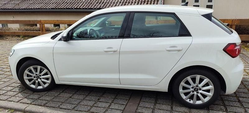 Gebraucht Audi A1 Sportback 110 PS (80 kW) 2022 Weiß Kleinwagen