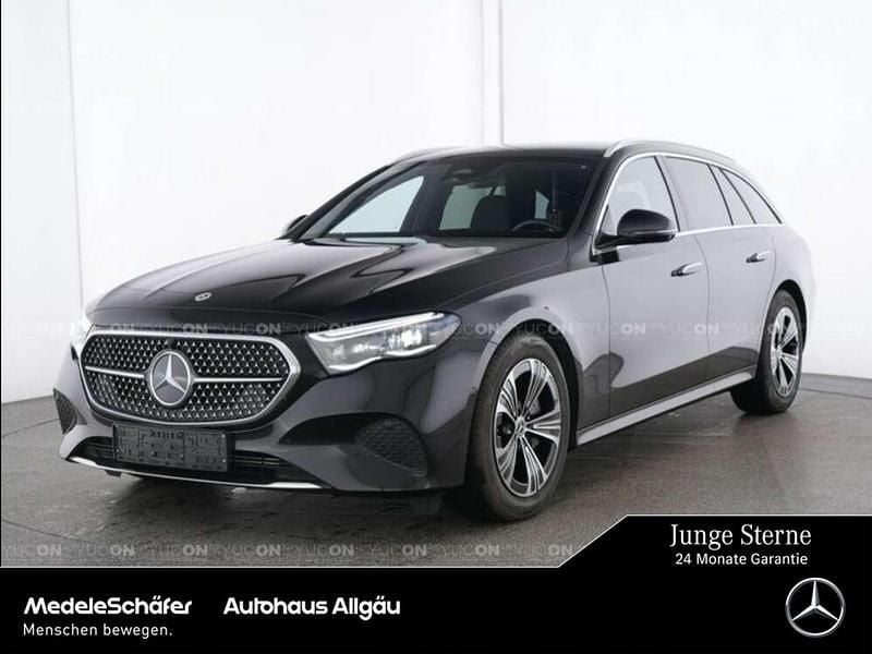 Lack obsidianschwarz Gebraucht 2024 Mercedes E450 Avantgarde Kombi | 66.670 € (Superpreis) - Bild 1/4