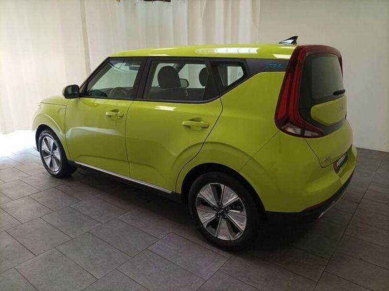Gebraucht Kia Soul EV Edition 7 100 kW (136 PS) 2023 Grün SUV
