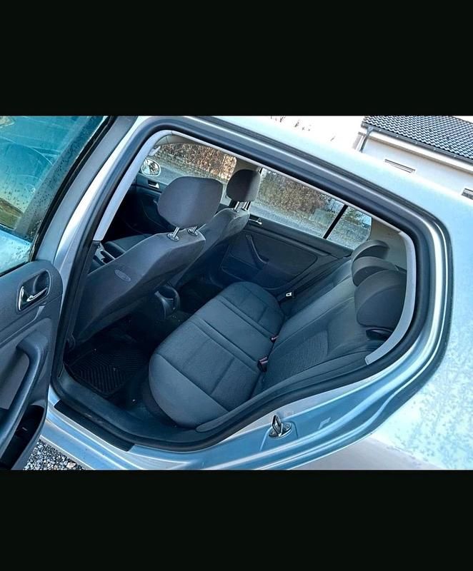 Gebraucht VW Golf V 55 PS (40 kW) 2004 Grau Kleinwagen