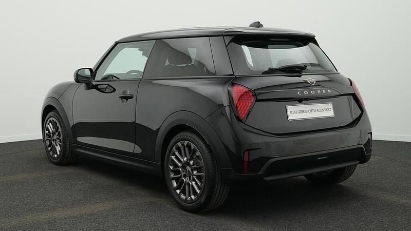 Gebraucht Mini Cooper Classic 156 PS (114 kW) 2025 Schwarz Kleinwagen