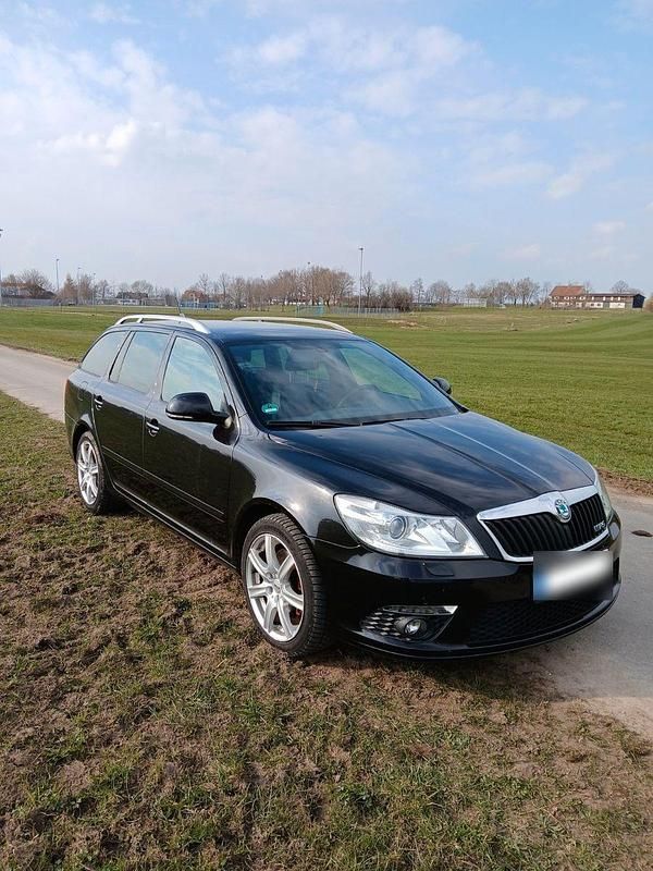 Gebraucht Skoda Octavia RS 170 PS (125 kW) 2012 Schwarz Kombi