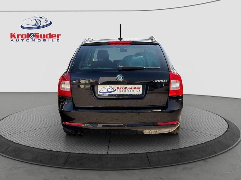 Gebraucht Skoda Octavia Elegance 160 PS (117 kW) 2012 Schwarz Kombi