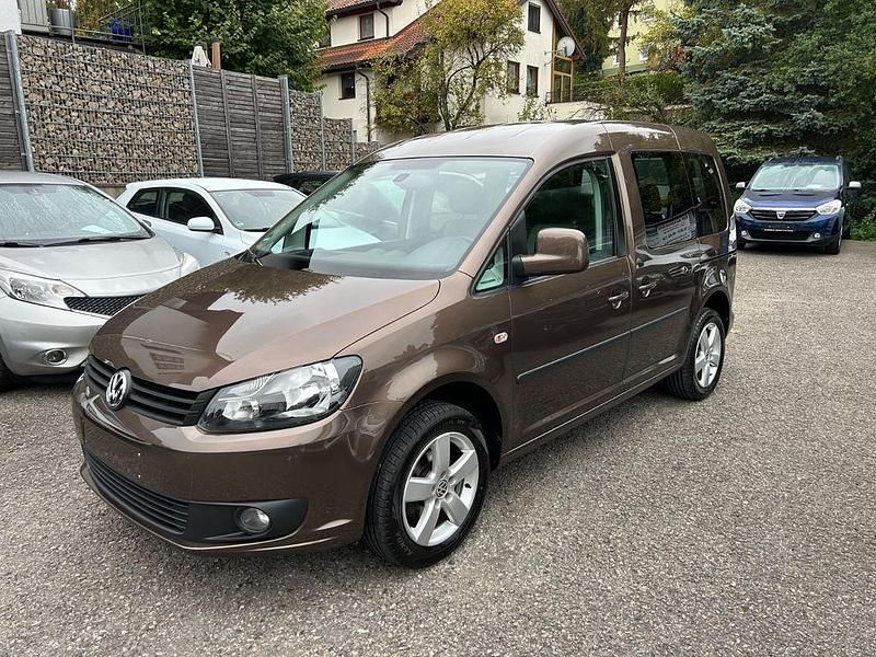 Braun Gebraucht 2011 VW Caddy Trendline Van / Kleinbus | 7.950 € (Guter Preis) - Bild 1/4