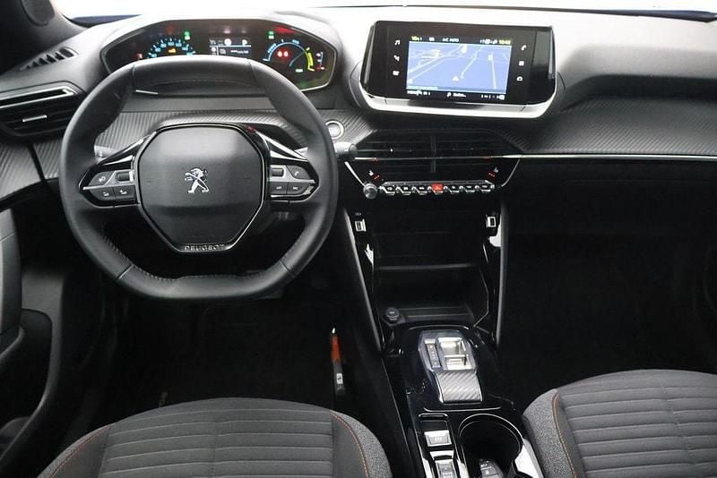 Gebraucht Peugeot e-2008 Active 100 kW (136 PS) 2022 Blau SUV