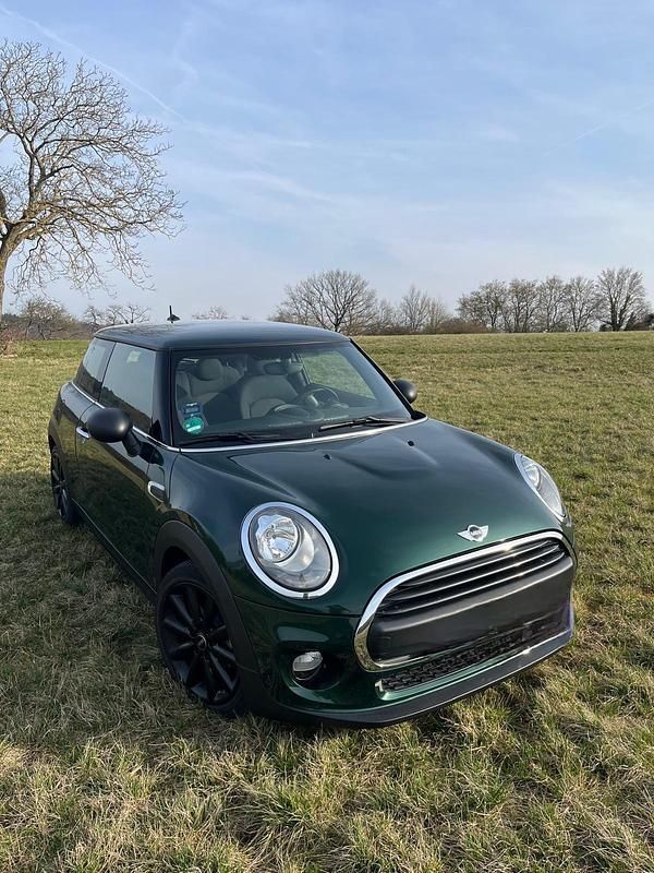 Gebraucht Mini ONE 102 PS (75 kW) 2018 Grün Kleinwagen