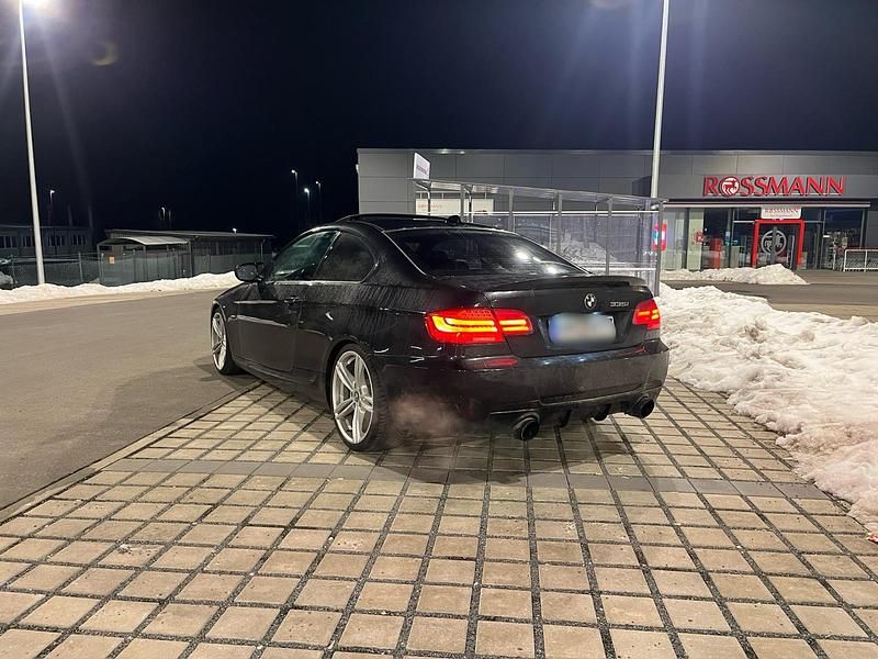 Gebraucht BMW 335 Performance 306 PS (225 kW) 2010 Schwarz Coupé