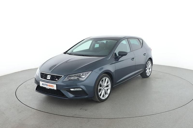 Grau Gebraucht 2019 Seat Leon FR Limousine | 15.920 € (Guter Preis) - Bild 1/3