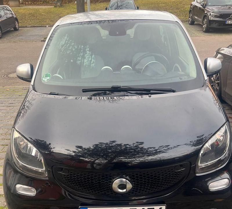 Gebraucht Smart ForFour Edition #1 71 PS (52 kW) 2015 Schwarz Kleinwagen