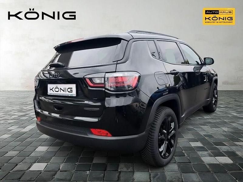 Gebraucht Jeep Compass Night Eagle 131 PS (96 kW) 2022 Schwarz SUV