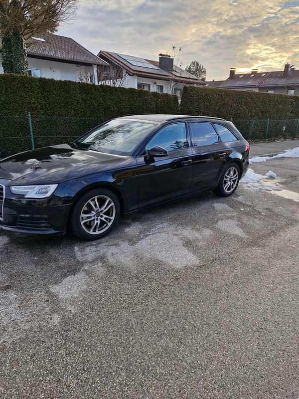 Gebraucht Audi A4 150 PS (110 kW) 2017 Kombi