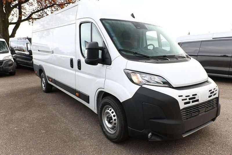 Weiß Neu 2025 Fiat Ducato Van | 31.304 € (Guter Preis) - Bild 1/4