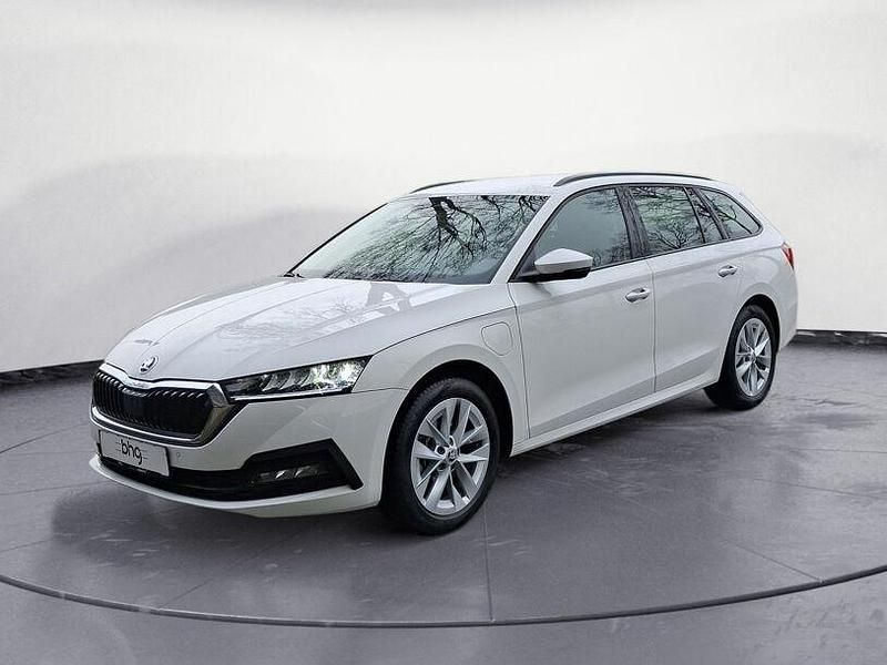Gebraucht Skoda Octavia 204 PS (150 kW) 2023 Weiss