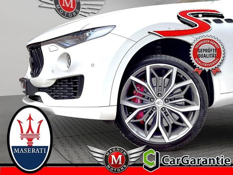 Weiß Gebraucht 2017 Maserati Levante SUV | 34.990 € (Guter Preis) - Bild 1/4