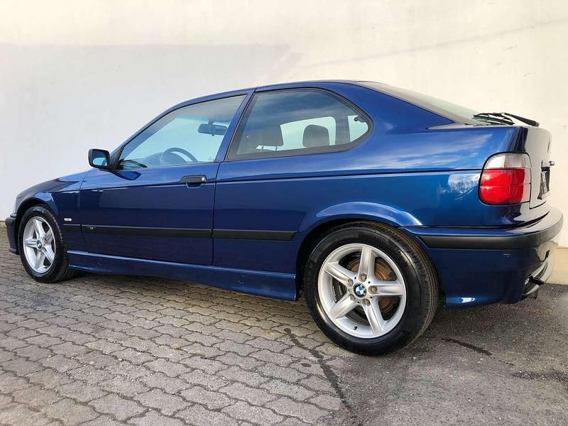 Gebraucht BMW 316 Compact 105 PS (77 kW) 1999 M3 avusblau Kleinwagen