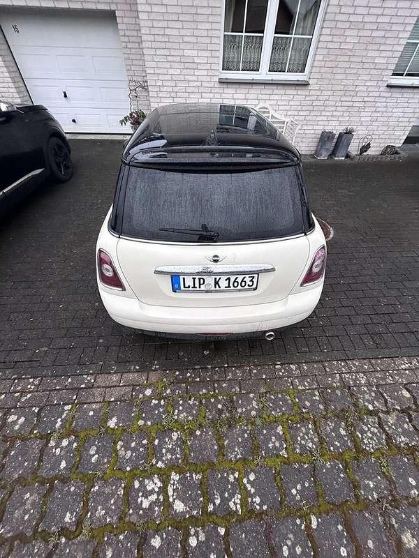 Gebraucht Mini Cooper D 109 PS (80 kW) 2008 Weiß Kleinwagen