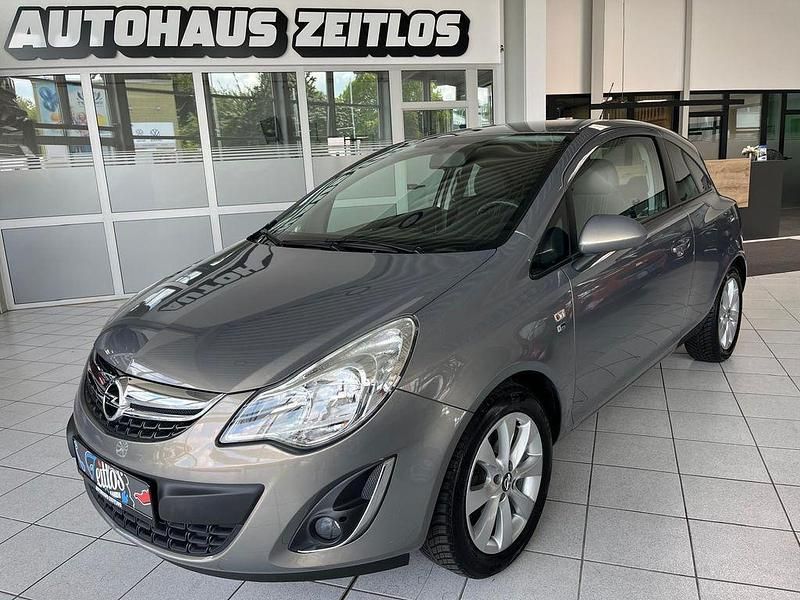 Grau Gebraucht 2012 Opel Corsa Kleinwagen | 5.890 € (Etwas zu teuer) - Bild 1/4