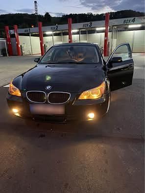 Braun Gebraucht 2004 BMW 530 Limousine | 2.400 € (Guter Preis) - Bild 1/4