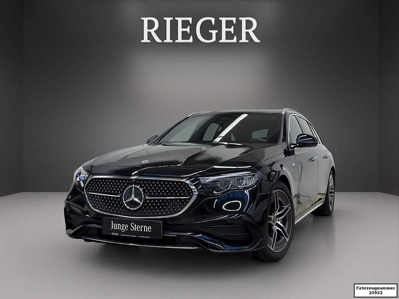 Schwarz Gebraucht 2025 Mercedes E300 AMG Limousine | 52.459 € (Fairer Preis) - Bild 1/4