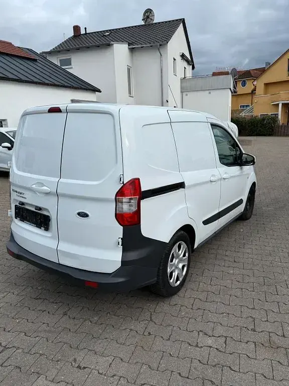 Gebraucht Ford Transit 95 PS (69 kW) 2014 Weiß Van / Kleinbus