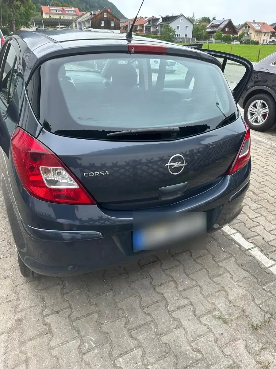 Gebraucht Opel Corsa 86 PS (63 kW) 2010 Kleinwagen
