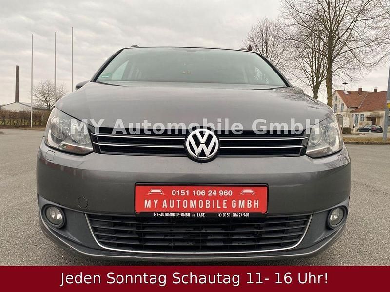 Gebraucht VW Touran Comfortline 140 PS (102 kW) 2012 Grau Van / Kleinbus