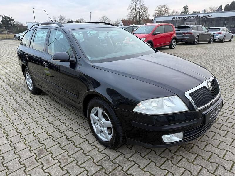 Gebraucht Skoda Octavia Ambiente 105 PS (77 kW) 2007 Schwarz Kombi