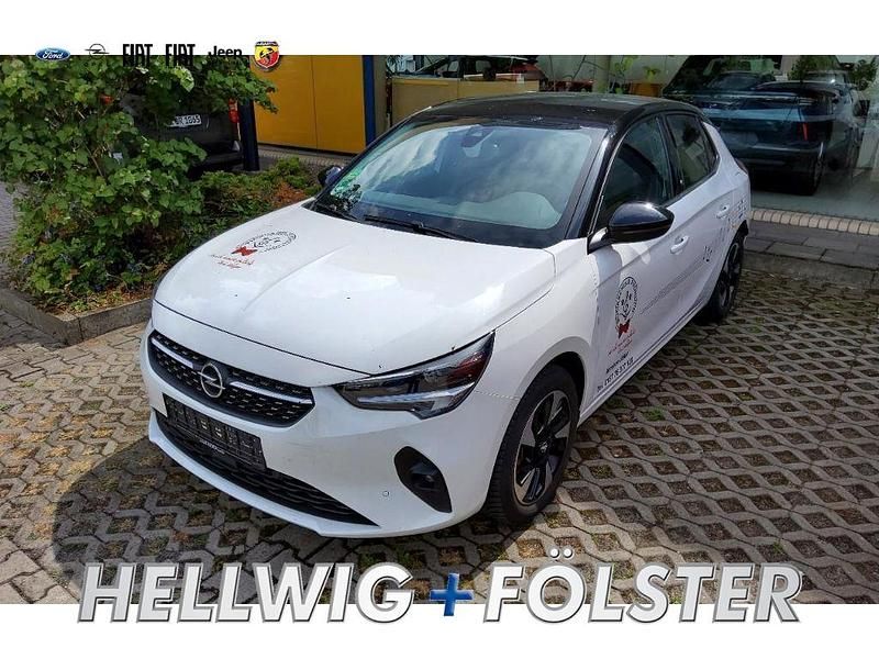 Jade weiss/arktis weiss Gebraucht 2021 Opel Corsa-e Elegance Kleinwagen | 13.990 € (Guter Preis) - Bild 1/4