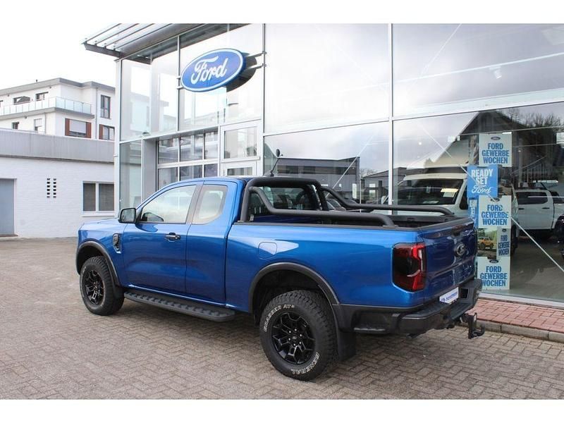 Gebraucht Ford Ranger Tremor 205 PS (150 kW) 2024 Blue lightning Pickup