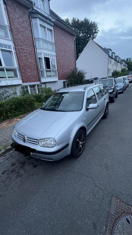Silber Gebraucht 2004 VW Golf IV Ocean Kombi | 999 € (Guter Preis) - Bild 1/4